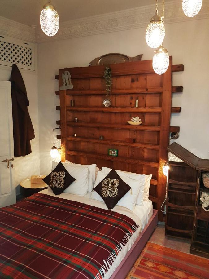 Riad Laly Tourisme Eclaire Le Bijou De La Medina Marrakesch Exterior foto