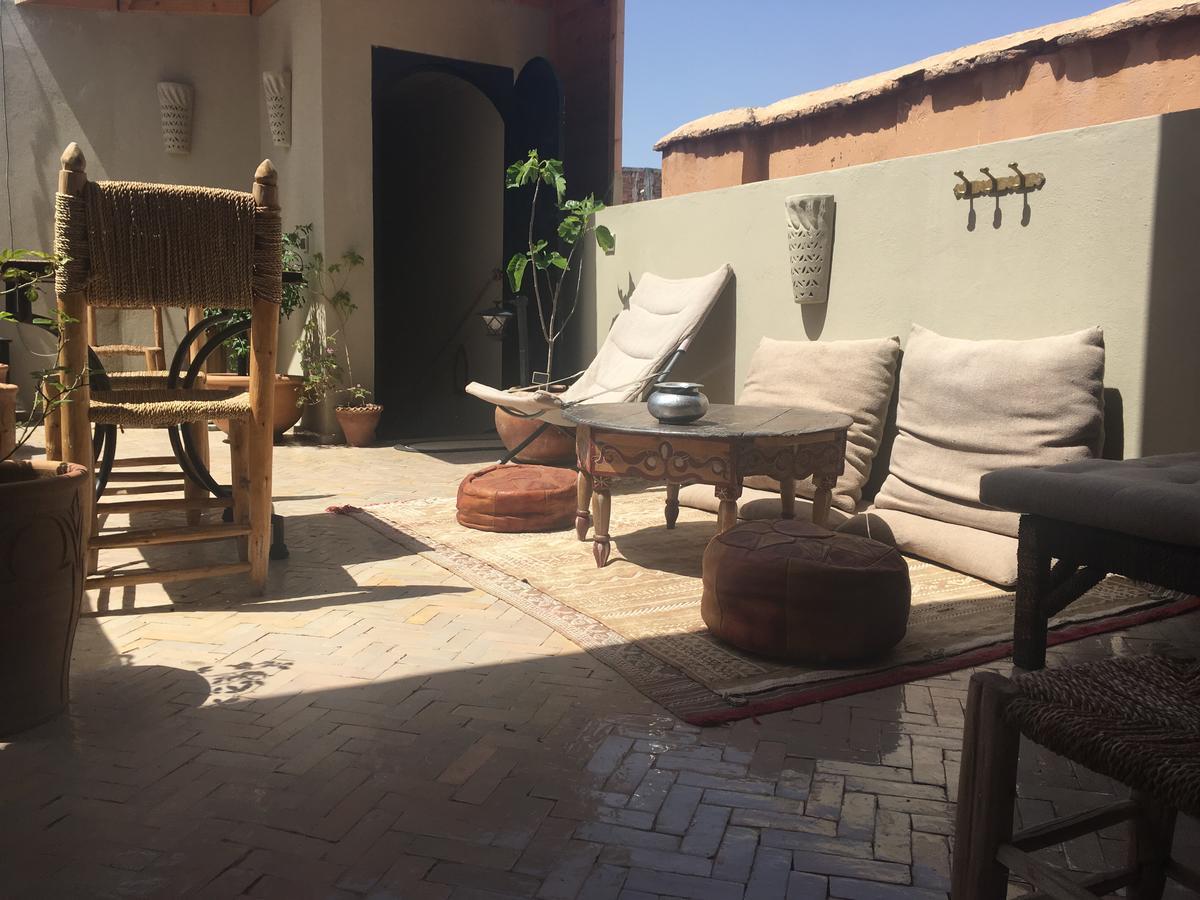 Riad Laly Tourisme Eclaire Le Bijou De La Medina Marrakesch Exterior foto